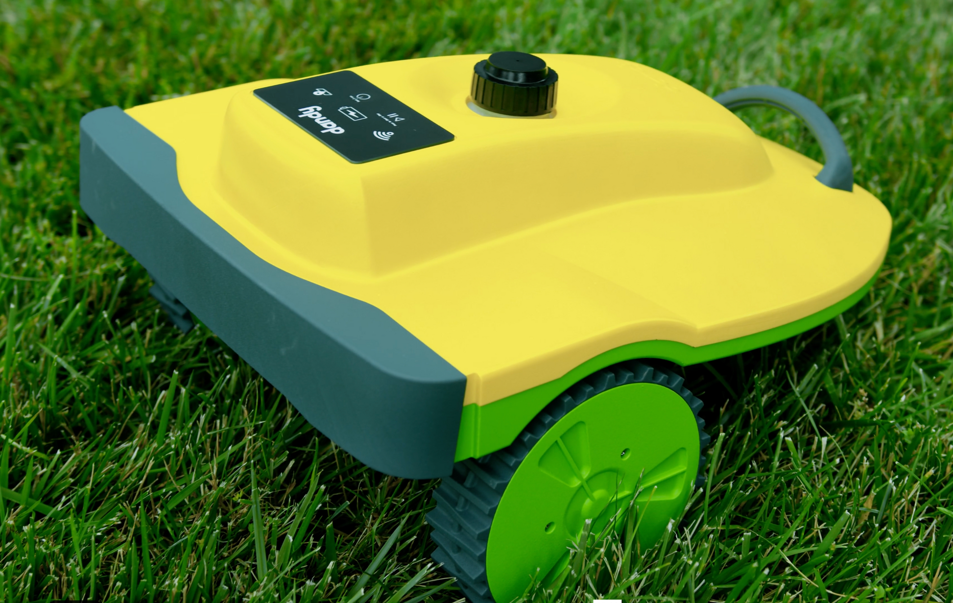 Image of Dandy DT-01 robot on grass